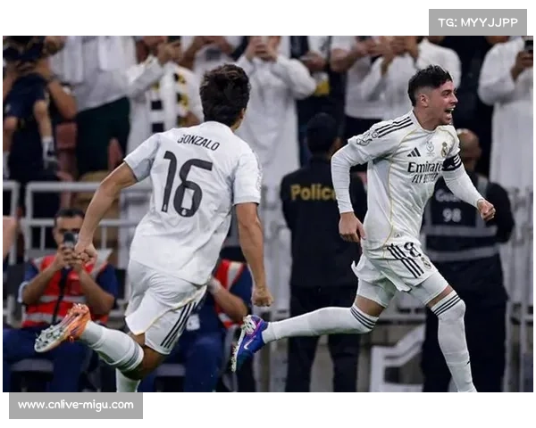 皇马2-1马竞晋级西超杯决赛，巴尔韦德世界波制胜